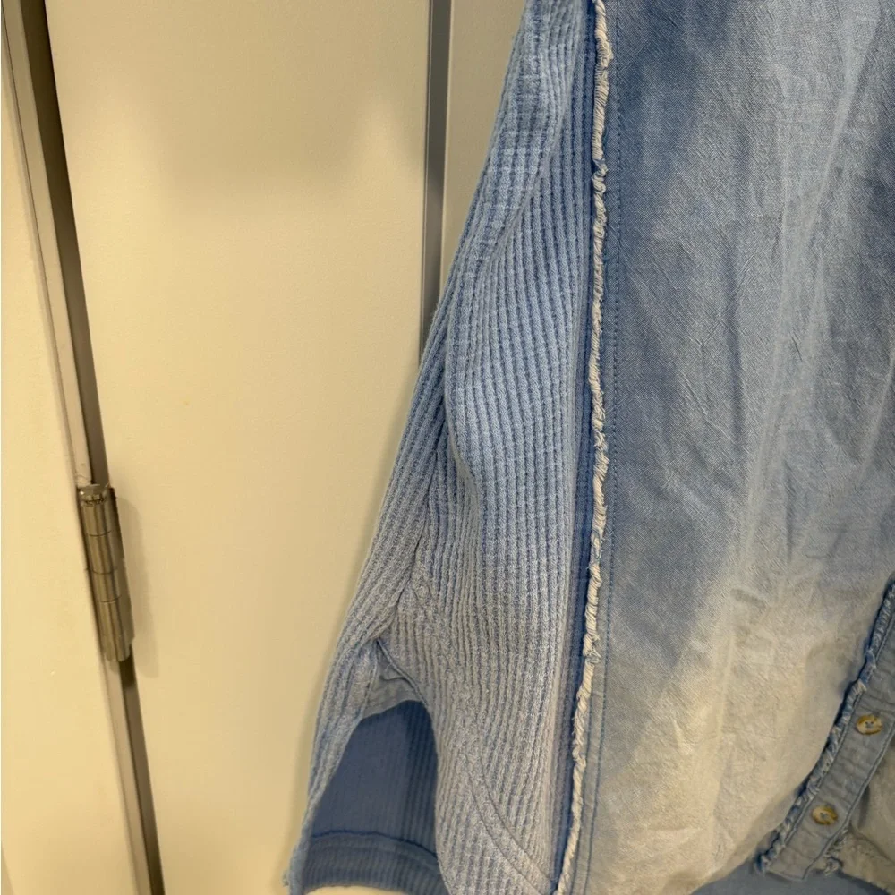 We The Free Cool and Clean Oversized Solid  Waffle Knit Button Down Size Small - Picture 6 of 16